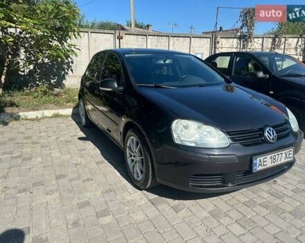Фольксваген Гольф 2005 у Покров (Орджонікідзе) на Automoto.ua Чорний Фольксваген Гольф, об'ємом двигуна 1.6 л та пробігом 290 тис. км за 6000 $, фото 2 на Automoto.ua