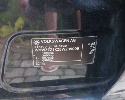 Черный Фольксваген Гольф, объемом двигателя 1.6 л и пробегом 223 тыс. км за 6400 $, фото 20 на Automoto.ua