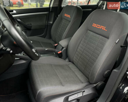 Черный Фольксваген Гольф, объемом двигателя 1.6 л и пробегом 221 тыс. км за 6600 $, фото 26 на Automoto.ua