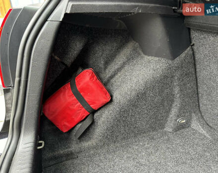 Черный Фольксваген Гольф, объемом двигателя 1.4 л и пробегом 187 тыс. км за 6500 $, фото 46 на Automoto.ua