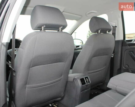 Чорний Фольксваген Гольф, об'ємом двигуна 1.6 л та пробігом 205 тис. км за 5690 $, фото 59 на Automoto.ua