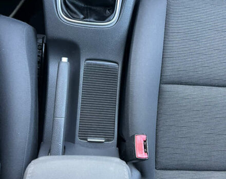 Чорний Фольксваген Гольф, об'ємом двигуна 1.6 л та пробігом 181 тис. км за 5899 $, фото 24 на Automoto.ua