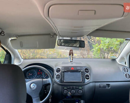 Чорний Фольксваген Гольф, об'ємом двигуна 1.6 л та пробігом 240 тис. км за 4700 $, фото 11 на Automoto.ua