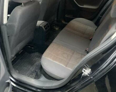 Черный Фольксваген Гольф, объемом двигателя 1.6 л и пробегом 233 тыс. км за 5800 $, фото 13 на Automoto.ua