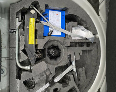 Черный Фольксваген Гольф, объемом двигателя 1.4 л и пробегом 220 тыс. км за 5900 $, фото 14 на Automoto.ua