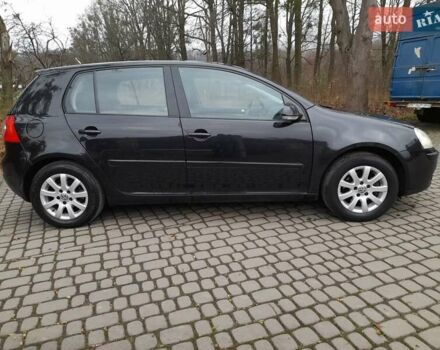 Черный Фольксваген Гольф, объемом двигателя 1.6 л и пробегом 260 тыс. км за 5399 $, фото 15 на Automoto.ua