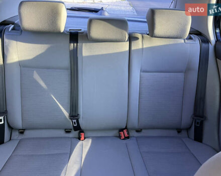 Черный Фольксваген Гольф, объемом двигателя 1.6 л и пробегом 138 тыс. км за 6500 $, фото 17 на Automoto.ua