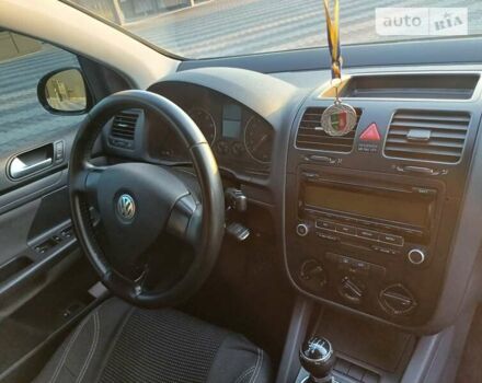 Чорний Фольксваген Гольф, об'ємом двигуна 1.4 л та пробігом 294 тис. км за 5600 $, фото 28 на Automoto.ua