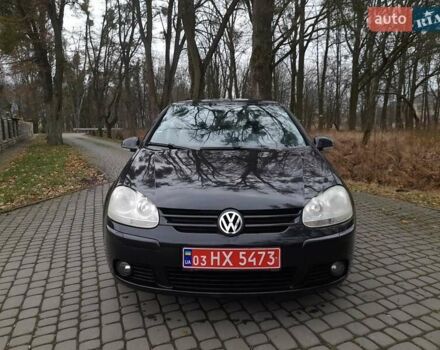 Черный Фольксваген Гольф, объемом двигателя 1.6 л и пробегом 260 тыс. км за 5399 $, фото 4 на Automoto.ua