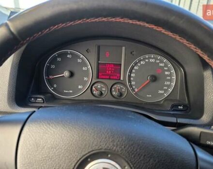 Чорний Фольксваген Гольф, об'ємом двигуна 1.6 л та пробігом 220 тис. км за 5350 $, фото 12 на Automoto.ua