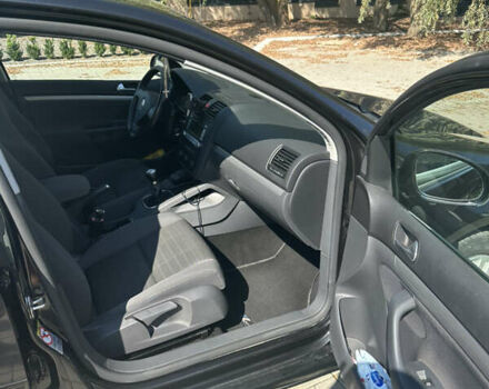 Чорний Фольксваген Гольф, об'ємом двигуна 1.6 л та пробігом 283 тис. км за 6400 $, фото 10 на Automoto.ua