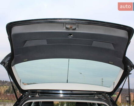 Черный Фольксваген Гольф, объемом двигателя 1.6 л и пробегом 203 тыс. км за 5890 $, фото 84 на Automoto.ua