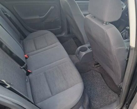 Фольксваген Гольф 2006 в Могилев-Подольском на Automoto.ua Черный Фольксваген Гольф, объемом двигателя 1.6 л и пробегом 164 тыс. км за 5750 $, фото 11 на Automoto.ua