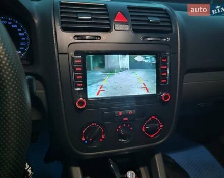 Черный Фольксваген Гольф, объемом двигателя 1.6 л и пробегом 280 тыс. км за 5999 $, фото 2 на Automoto.ua