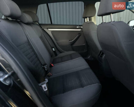 Черный Фольксваген Гольф, объемом двигателя 1.4 л и пробегом 271 тыс. км за 5700 $, фото 37 на Automoto.ua