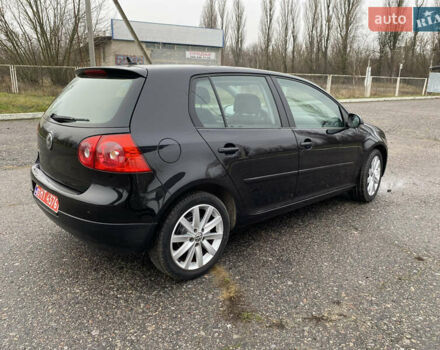 Черный Фольксваген Гольф, объемом двигателя 1.4 л и пробегом 220 тыс. км за 5900 $, фото 2 на Automoto.ua