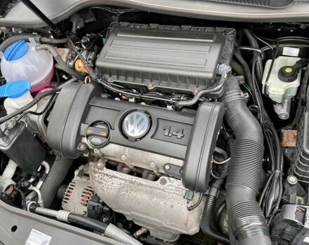 Чорний Фольксваген Гольф, об'ємом двигуна 1.4 л та пробігом 230 тис. км за 5777 $, фото 21 на Automoto.ua