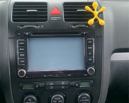 Черный Фольксваген Гольф, объемом двигателя 1.4 л и пробегом 230 тыс. км за 4500 $, фото 5 на Automoto.ua