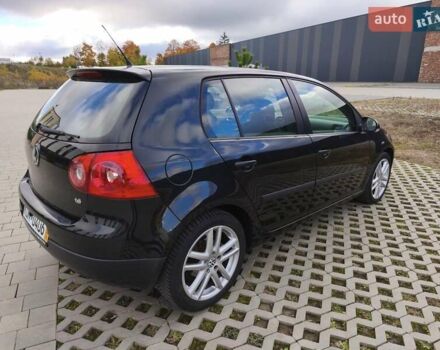 Фольксваген Гольф 2006 в Хмельницком на Automoto.ua Черный Фольксваген Гольф, объемом двигателя 1.6 л и пробегом 247 тыс. км за 6400 $, фото 13 на Automoto.ua