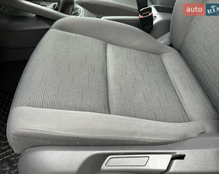 Черный Фольксваген Гольф, объемом двигателя 1.4 л и пробегом 187 тыс. км за 6500 $, фото 32 на Automoto.ua