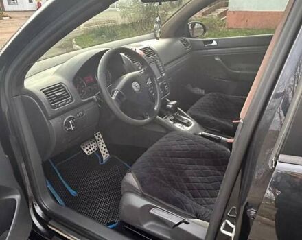 Черный Фольксваген Гольф, объемом двигателя 1.6 л и пробегом 196 тыс. км за 6500 $, фото 9 на Automoto.ua