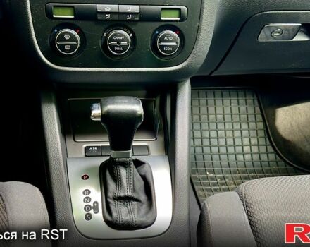 Чорний Фольксваген Гольф, об'ємом двигуна 1.6 л та пробігом 215 тис. км за 6700 $, фото 5 на Automoto.ua