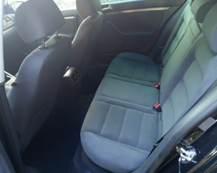 Черный Фольксваген Гольф, объемом двигателя 1.6 л и пробегом 200 тыс. км за 5300 $, фото 9 на Automoto.ua