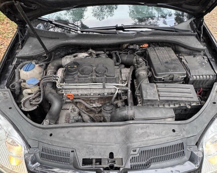 Чорний Фольксваген Гольф, об'ємом двигуна 1.9 л та пробігом 243 тис. км за 5800 $, фото 9 на Automoto.ua