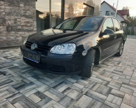 Черный Фольксваген Гольф, объемом двигателя 2 л и пробегом 350 тыс. км за 2500 $, фото 1 на Automoto.ua