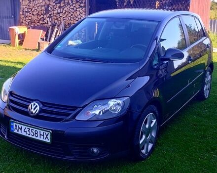 Черный Фольксваген Гольф, объемом двигателя 1.6 л и пробегом 143 тыс. км за 5900 $, фото 6 на Automoto.ua