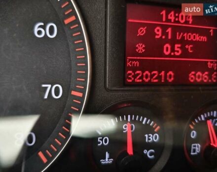 Чорний Фольксваген Гольф, об'ємом двигуна 1.4 л та пробігом 320 тис. км за 4500 $, фото 25 на Automoto.ua