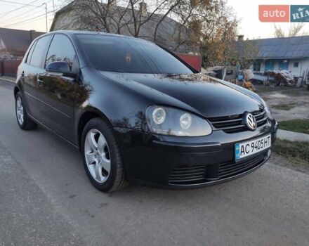 Черный Фольксваген Гольф, объемом двигателя 1.6 л и пробегом 250 тыс. км за 7500 $, фото 1 на Automoto.ua