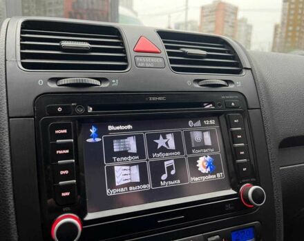 Черный Фольксваген Гольф, объемом двигателя 1.4 л и пробегом 268 тыс. км за 6490 $, фото 23 на Automoto.ua