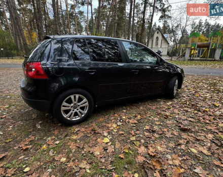 Чорний Фольксваген Гольф, об'ємом двигуна 1.9 л та пробігом 243 тис. км за 5800 $, фото 4 на Automoto.ua