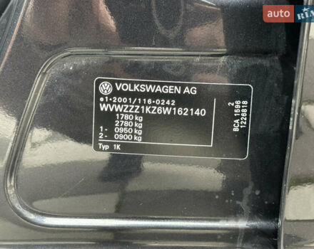 Черный Фольксваген Гольф, объемом двигателя 1.4 л и пробегом 187 тыс. км за 6500 $, фото 34 на Automoto.ua