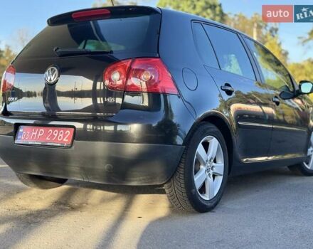 Черный Фольксваген Гольф, объемом двигателя 1.6 л и пробегом 258 тыс. км за 5950 $, фото 6 на Automoto.ua