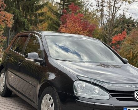 Черный Фольксваген Гольф, объемом двигателя 1.6 л и пробегом 201 тыс. км за 6400 $, фото 1 на Automoto.ua