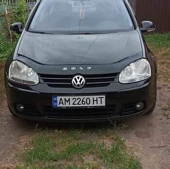 Черный Фольксваген Гольф, объемом двигателя 1.39 л и пробегом 298 тыс. км за 5500 $, фото 8 на Automoto.ua