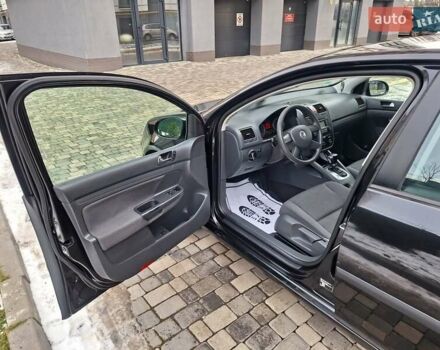 Чорний Фольксваген Гольф, об'ємом двигуна 1.6 л та пробігом 220 тис. км за 6750 $, фото 39 на Automoto.ua