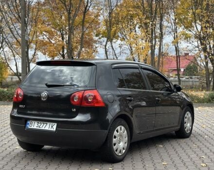 Черный Фольксваген Гольф, объемом двигателя 1.6 л и пробегом 201 тыс. км за 6400 $, фото 2 на Automoto.ua