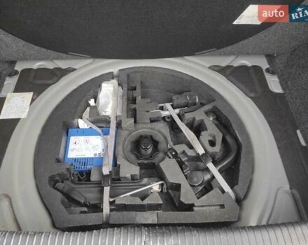 Черный Фольксваген Гольф, объемом двигателя 1.6 л и пробегом 188 тыс. км за 5500 $, фото 24 на Automoto.ua