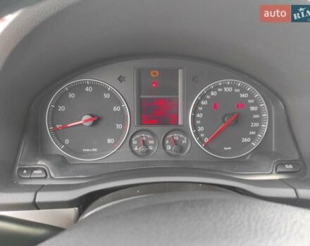 Черный Фольксваген Гольф, объемом двигателя 1.6 л и пробегом 188 тыс. км за 5500 $, фото 9 на Automoto.ua