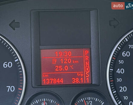 Черный Фольксваген Гольф, объемом двигателя 1.6 л и пробегом 138 тыс. км за 6500 $, фото 21 на Automoto.ua