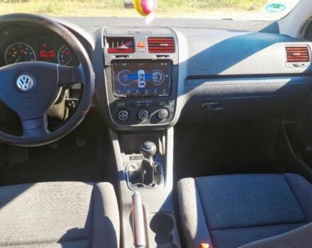 Черный Фольксваген Гольф, объемом двигателя 1.6 л и пробегом 200 тыс. км за 4850 $, фото 13 на Automoto.ua