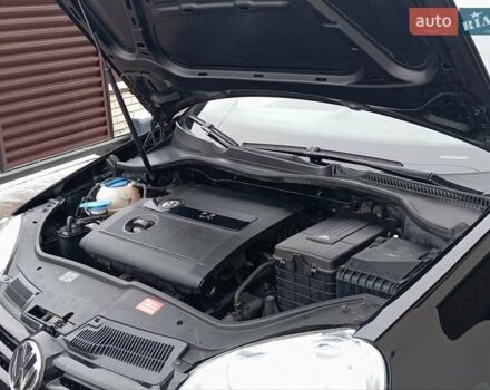 Чорний Фольксваген Гольф, об'ємом двигуна 1.4 л та пробігом 186 тис. км за 5350 $, фото 65 на Automoto.ua