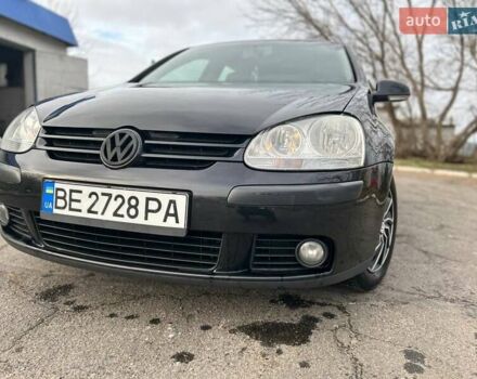 Черный Фольксваген Гольф, объемом двигателя 1.6 л и пробегом 196 тыс. км за 6500 $, фото 1 на Automoto.ua