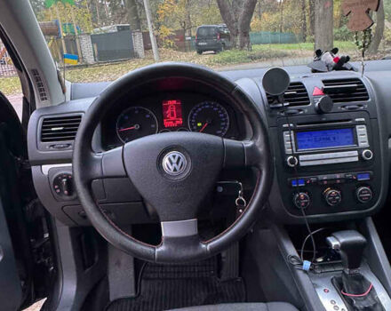 Чорний Фольксваген Гольф, об'ємом двигуна 1.9 л та пробігом 243 тис. км за 5800 $, фото 8 на Automoto.ua
