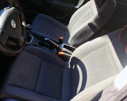 Черный Фольксваген Гольф, объемом двигателя 1.6 л и пробегом 200 тыс. км за 4850 $, фото 12 на Automoto.ua