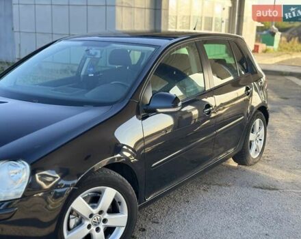 Черный Фольксваген Гольф, объемом двигателя 1.6 л и пробегом 258 тыс. км за 5950 $, фото 3 на Automoto.ua