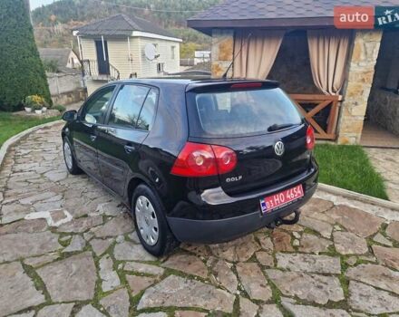 Фольксваген Гольф 2006 в Могилев-Подольском на Automoto.ua Черный Фольксваген Гольф, объемом двигателя 1.6 л и пробегом 164 тыс. км за 5750 $, фото 6 на Automoto.ua